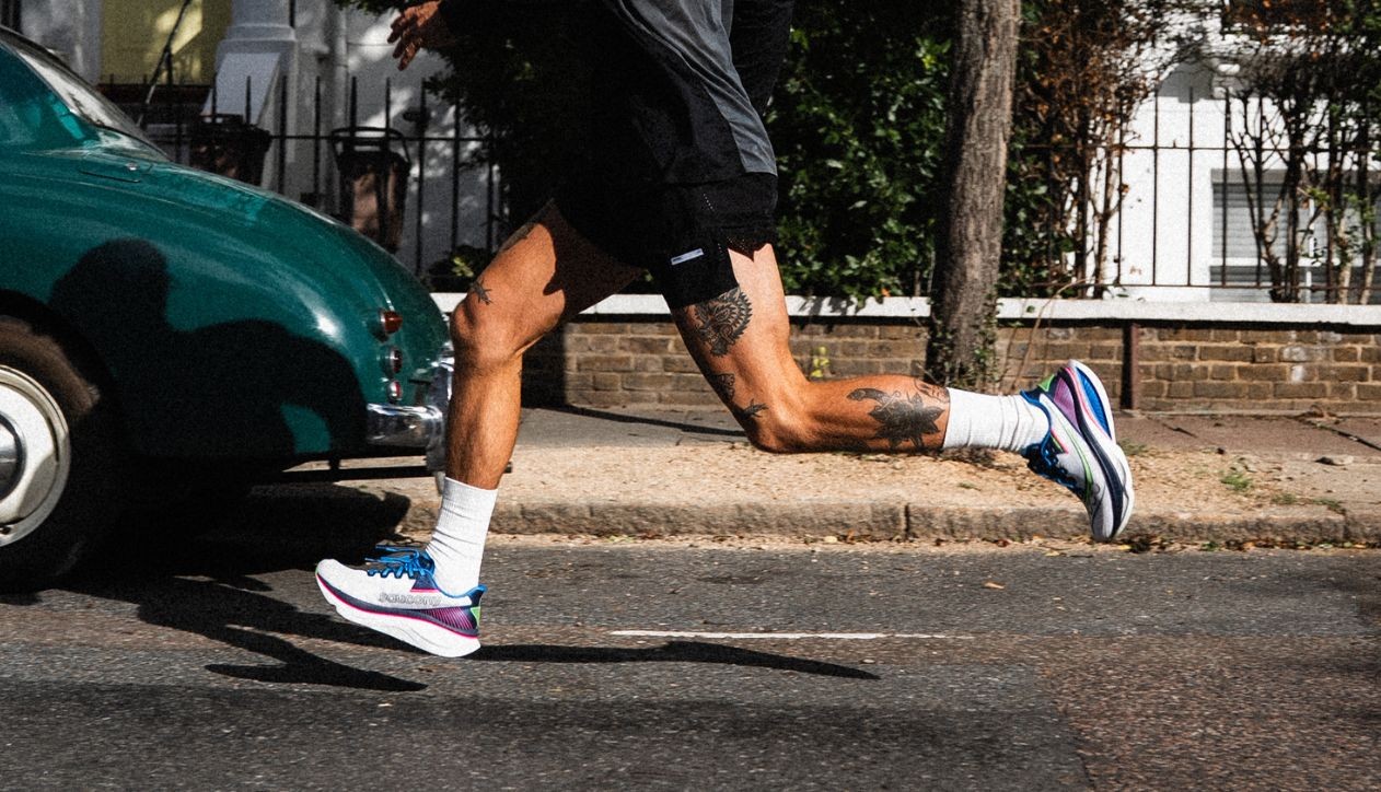 Nyhet: Saucony Endorphin Azura